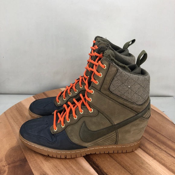 Nike Dunk Sky Hi SneakerBoot Dark Loden Olive Green Orange 684954-300 Womens 9.5 - Picture 3 of 8